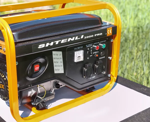 Генератор бензиновый Shtenli PRO 3900 (3,3 кВт) две розетки 220В — фото 2