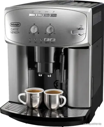 Кофемашина DeLonghi ESAM 2200