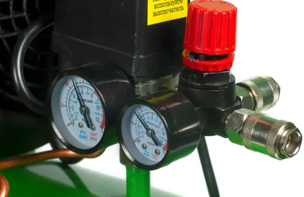 Компрессор ECO AE-502-1 (440 л/мин, 8 атм, коаксиальный, масляный, ресив. 50 л, 220 В, 2.20 кВт) — фото 4