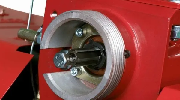Мотоблок бензиновый FERMER FM-1303PRO-S (13.0 л.с., колесо 6.00-12, шир. 135 см, c ВОМ, передач 2+1) — фото 5